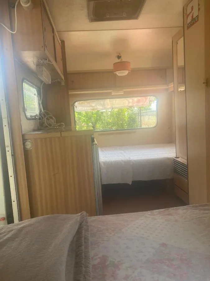 San Mamas Seaside Cottage-House, Large Garden And Caravan Agios Mamas  0*, Agios Mamas (Chalkidiki)